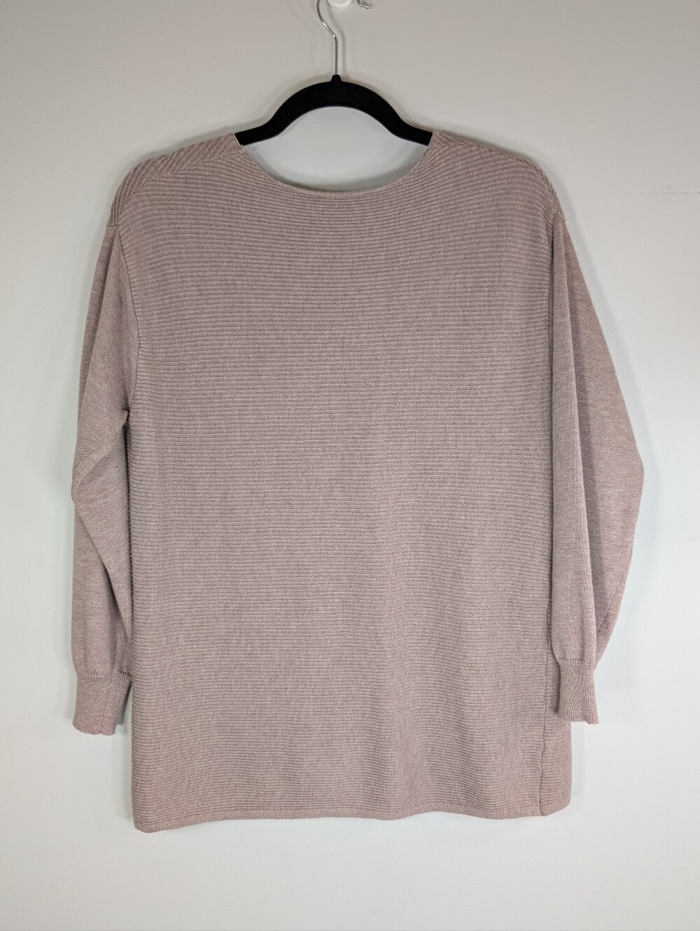 Ella Moss Women's Soft Ribbed Knit V-Neck Mauve Sweater Sz Medium - Picture 5 of 6